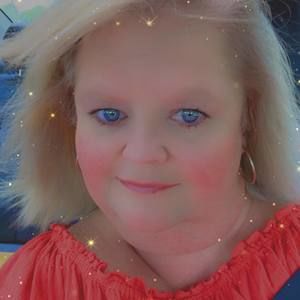 Meet your Posher, Misti